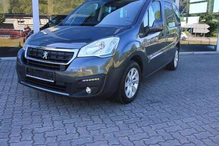 Peugeot Partner 99.700 km 14.890 &euro; Neumünster 24539