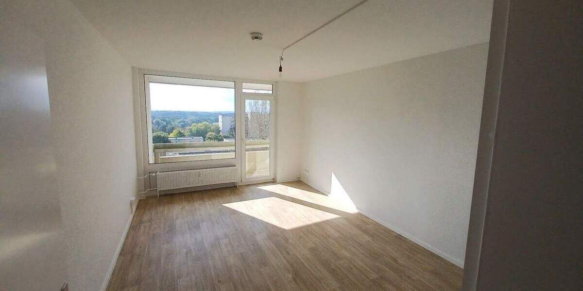 Etagenwohnung Kiel Mettenhof - 2 Zimmer, 64 m&sup2;, 529&euro; | Angebot:25228336