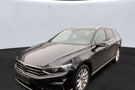VW Passat 64.850 km 23.980 &euro; Neumünster 24537