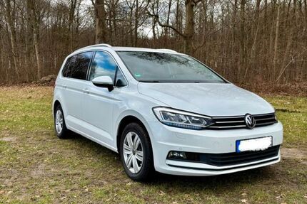VW Touran 89.000 km 21.700 &euro; Altenholz 24161