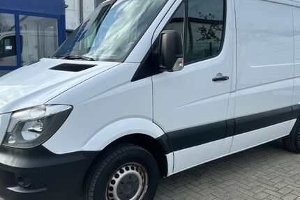Mercedes-Benz Sprinter 168.000 km 12.650 &euro; Kiel 24145