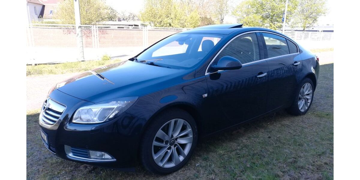 Opel Insignia 96.768 km 8.500 &euro; Neumünster 24536
