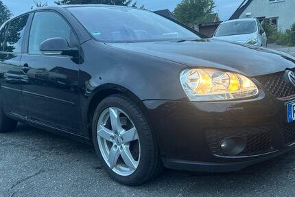 VW Golf 179.000 km 4.000 &euro; Schmalstede 24241