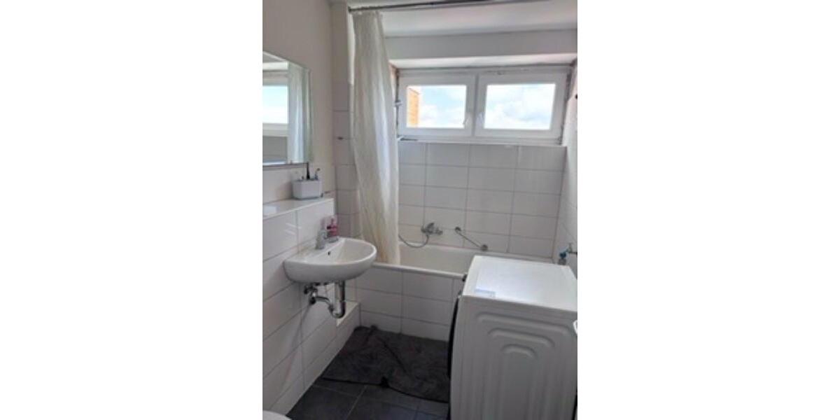 Etagenwohnung Kiel Wik - 4 Zimmer, 95 m&sup2;, 946&euro; | Angebot:26695307