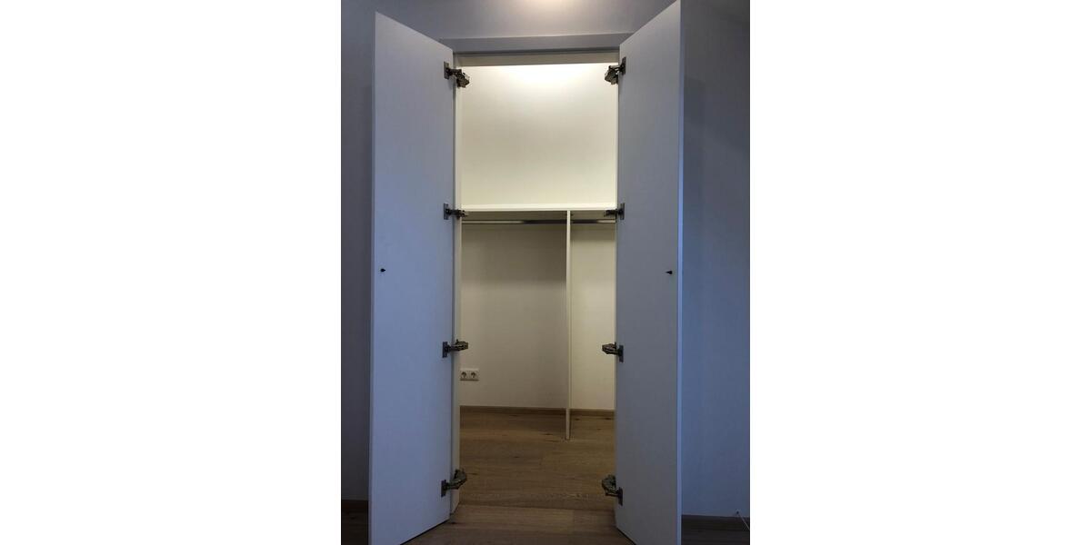Dachgeschoßwohnung Plön - 2 Zimmer, 86 m&sup2;, 1.060&euro; | Angebot:26252333