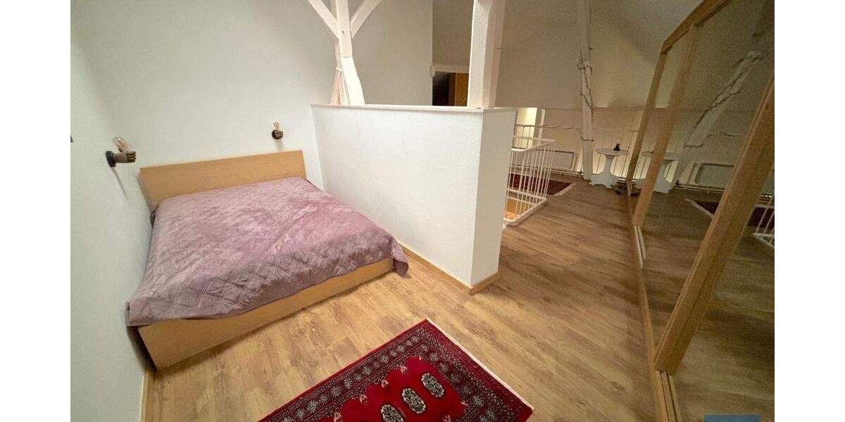 Etagenwohnung Kiel Altstadt - 3 Zimmer, 160 m&sup2;, 2.100&euro; | Angebot:23434051