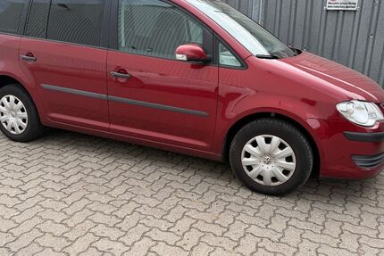 VW Touran 360.000 km 1.950 &euro; Kiel 24113