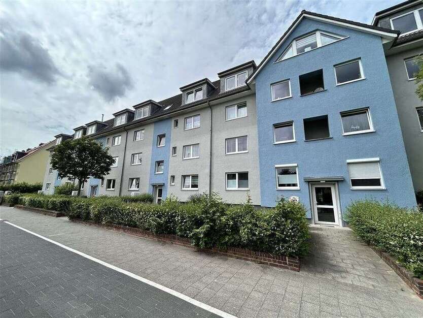 Wohnung zum Kaufen in Kiel 239.000 € 79.89 m²