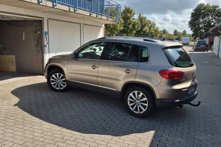 VW Tiguan 142.000 km 8.499 &euro; Büdelsdorf 24782