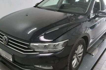 VW Passat 144.142 km 17.980 &euro; Neumünster 24537