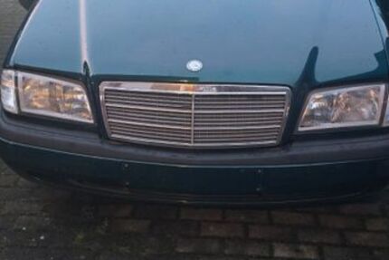 Mercedes-Benz C 280 161.000 km 5.900 € Schönberg 24217