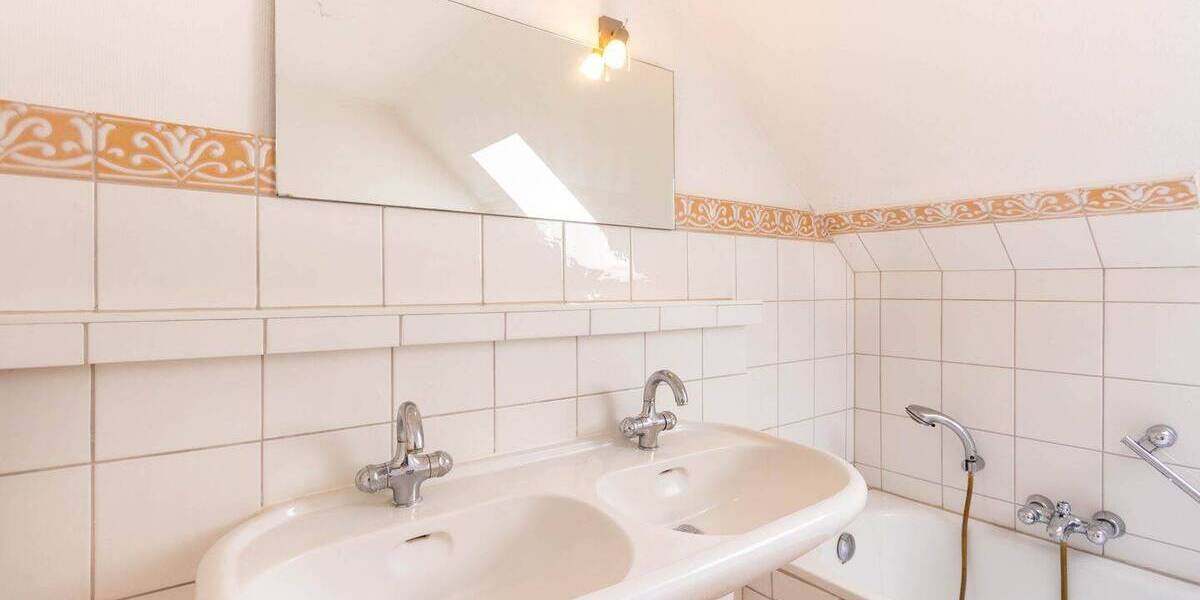 Mehrfamilienhaus, Wohnhaus Kirchbarkau - 4 Zimmer, 120 m&sup2;, 219.000&euro; | Angebot:25680572