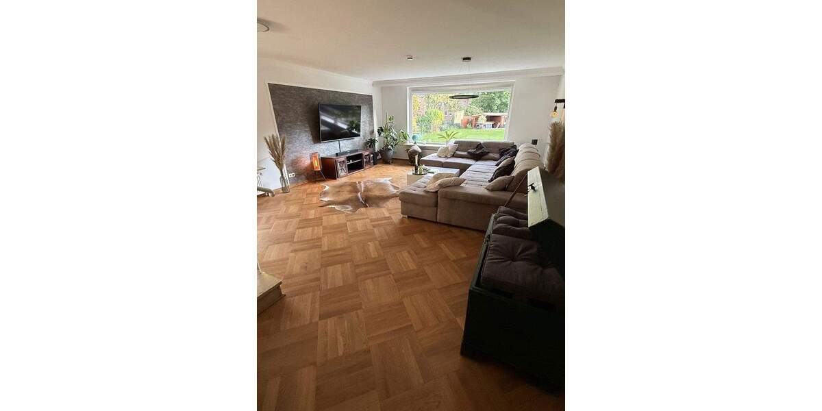 Doppelhaushälfte Neumünster Innenstadt - 5 Zimmer, 125 m&sup2;, 389.000&euro; | Angebot:25728329