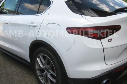 Alfa Romeo Stelvio 81.400 km 21.900 &euro; Kiel 24146