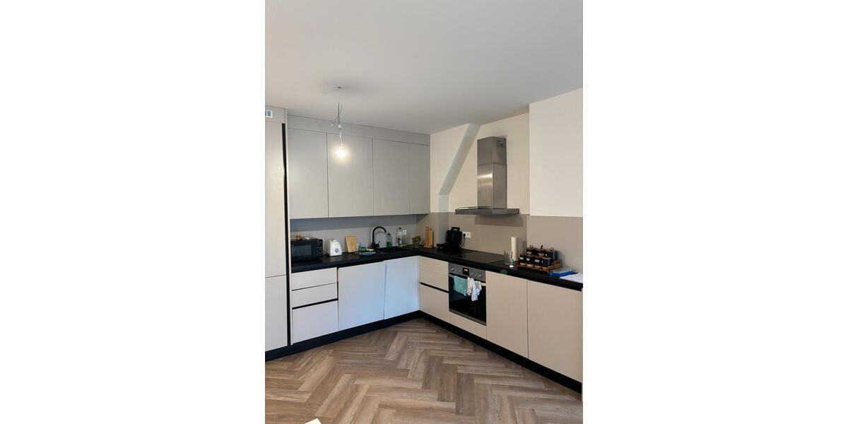 Erdgeschoßwohnung Kiel Gaarden-Ost - 3 Zimmer, 75 m&sup2;, 1.452&euro; | Angebot:26125844