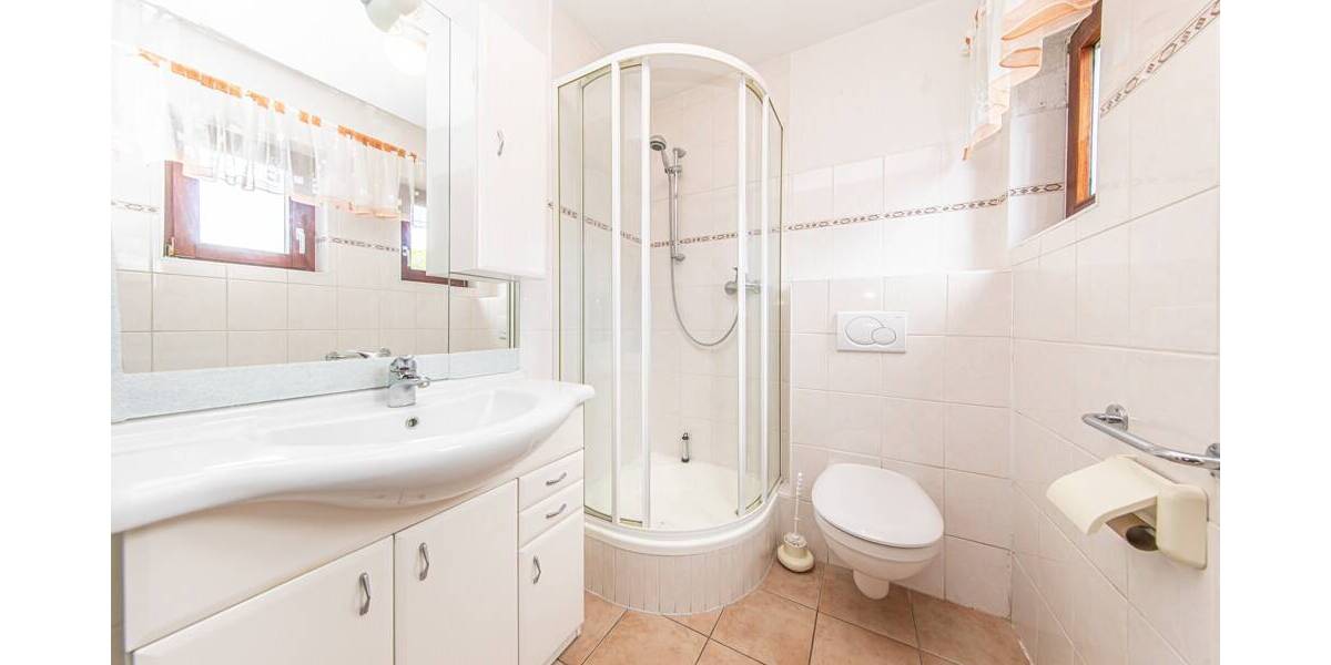 Einfamilienhaus Schönberg - 5 Zimmer, 92 m&sup2;, 329.000&euro; | Angebot:26778584