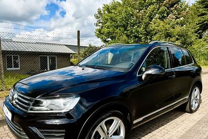 VW Touareg 175.000 km 19.400 &euro; Groß Wittensee 24361
