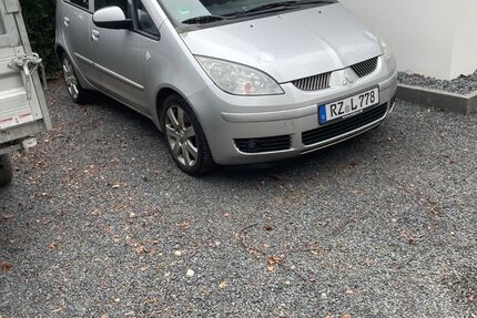 Mitsubishi Colt 212.000 km 850 &euro; Kiel 24143