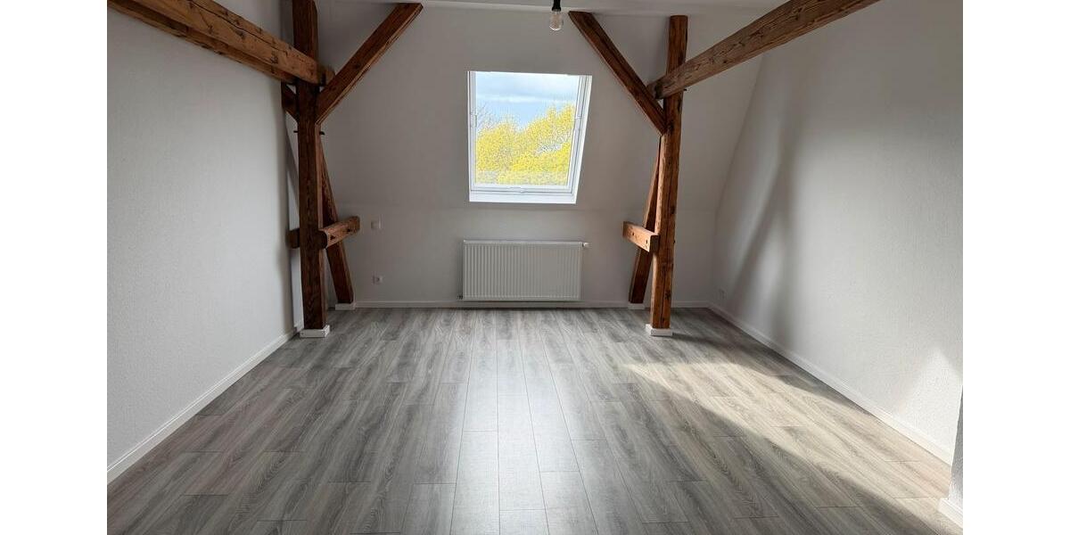 Dachgeschoßwohnung Kiel Gaarden-Ost - 1 Zimmer, 45 m&sup2;, 520&euro; | Angebot:26234803