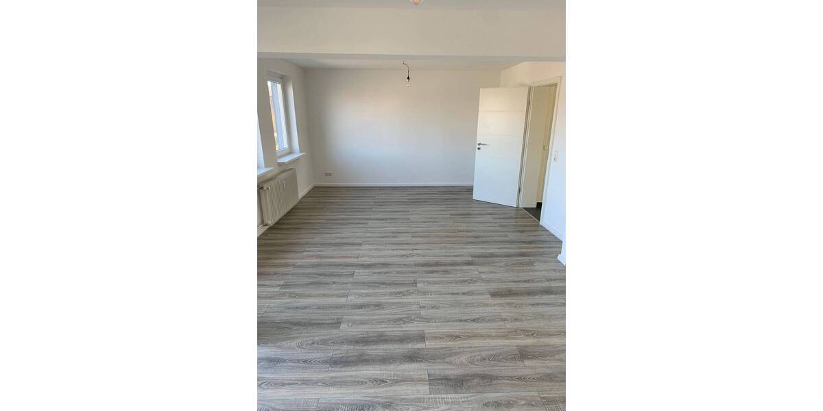 Etagenwohnung Kiel Schreventeich - 3 Zimmer, 90 m&sup2;, 380.000&euro; | Angebot:25698192