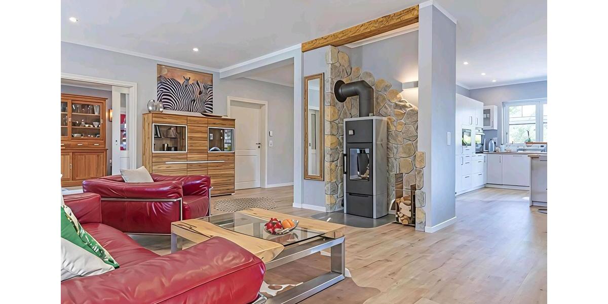 Einfamilienhaus Lütjenburg - 5.5 Zimmer, 210 m&sup2;, 860.000&euro; | Angebot:26864438