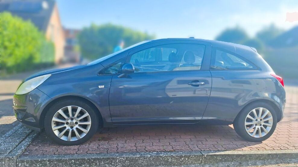 Opel Corsa 103.400 km 2.250 € Dänischenhagen 24229