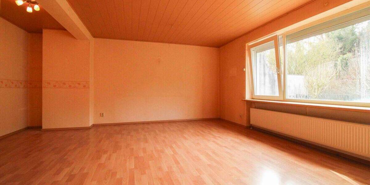 Einfamilienhaus Lütjenburg - 4 Zimmer, 210.000&euro; | Angebot:26917483