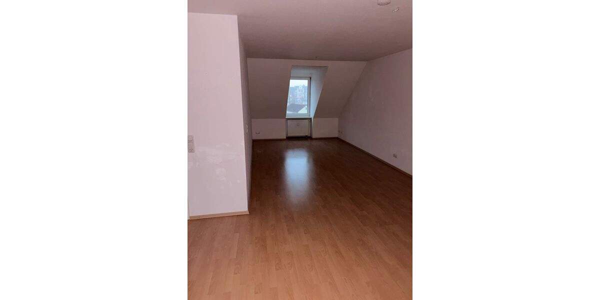 großzügige 1-ZW in der Gerhardstr. 31 in Kiel zu vermieten! Otto Stöben GmbH 1 zimmer