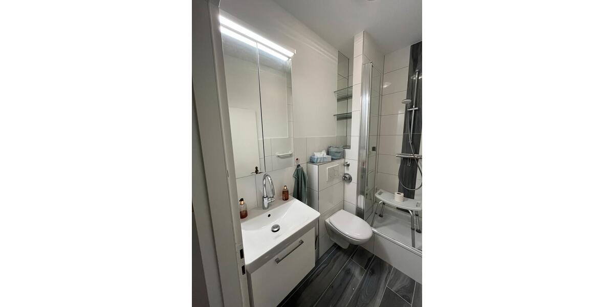 2 Zimmer Wohnung in Kiel-Holtenau EBK u. Stellplatz, Wallbox mögl 2 zimmer