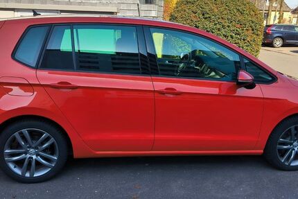 VW Golf Sportsvan 110.800 km 13.500 &euro; Neumünster 24529
