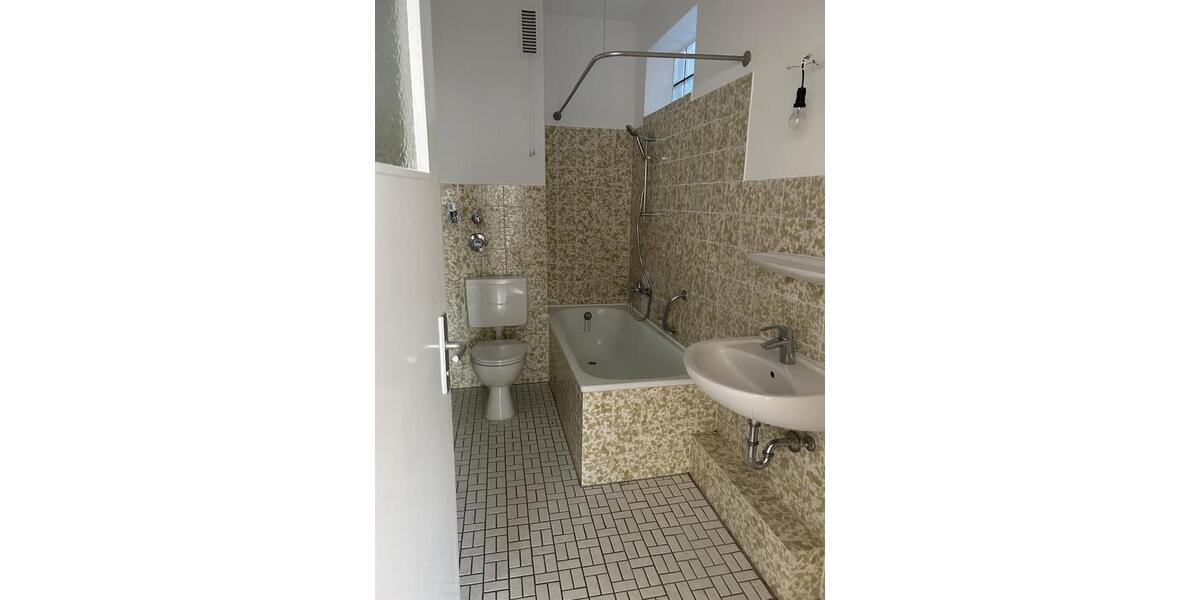 Erdgeschoßwohnung Kiel Gaarden-Ost - 2 Zimmer, 52 m&sup2;, 469&euro; | Angebot:24983276