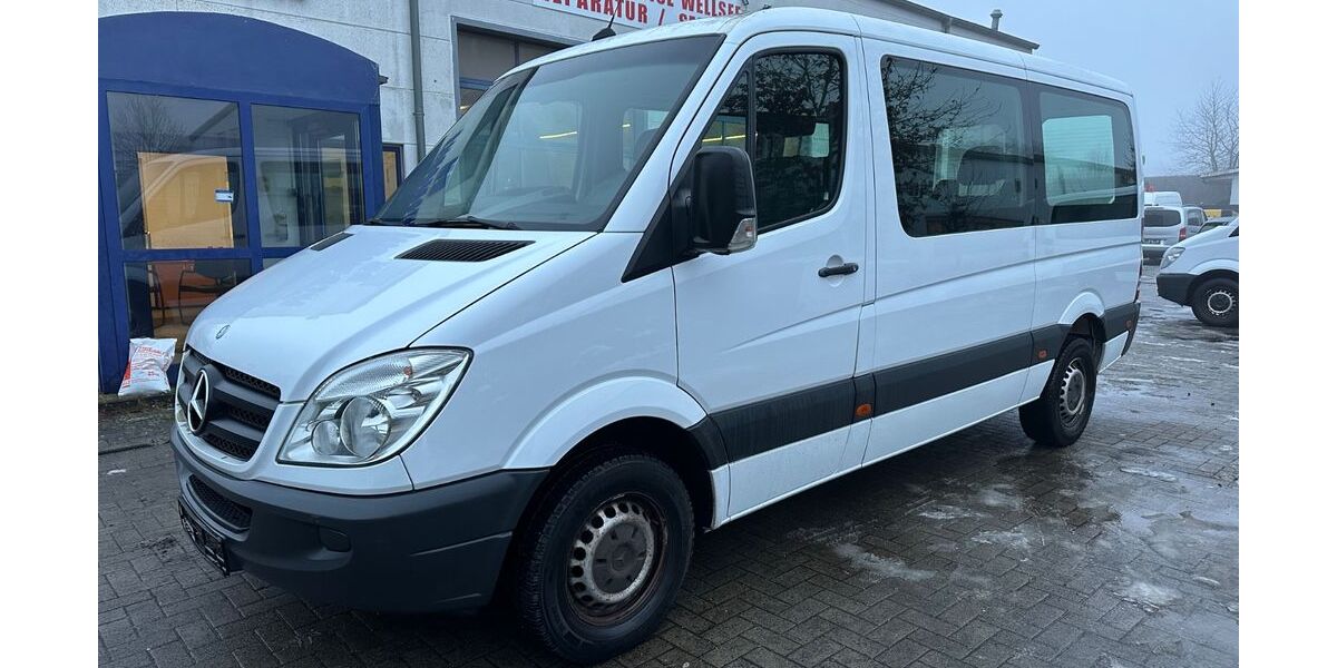 Mercedes-Benz Sprinter 176.000 km 12.450 &euro; Kiel 24145