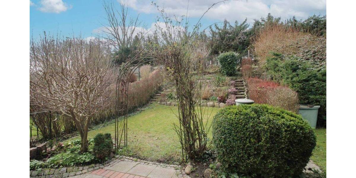 Einfamilienhaus Lütjenburg - 4 Zimmer, 210.000&euro; | Angebot:26156390