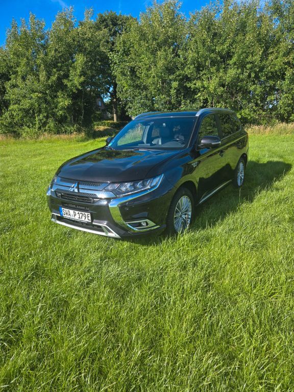 Plug-in Hybrid Outlander