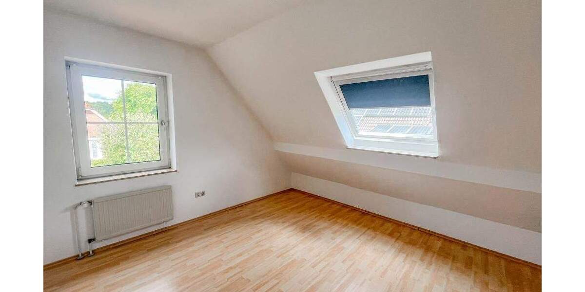 Familientraum mit Pool im beliebten Stadtteil-Einfeld! 7 zimmer