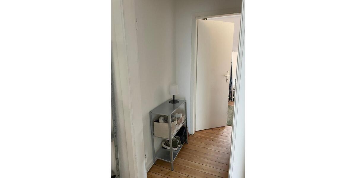 Dachgeschoßwohnung Kiel Schreventeich - 2 Zimmer, 52 m&sup2;, 990&euro; | Angebot:26610231