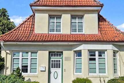 Haus Neumünster Brachenfeld/Ruthenberg - 5 Zimmer, 157 m&sup2;, 549.000&euro; | Angebot:27242243