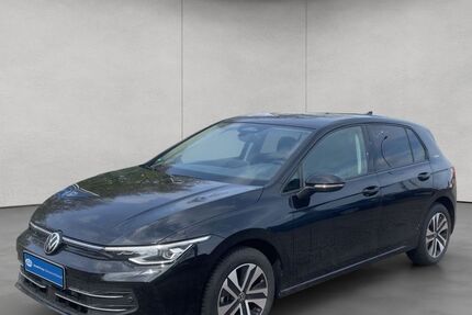 VW Golf 9.900 km 26.980 &euro; Bordesholm 24582