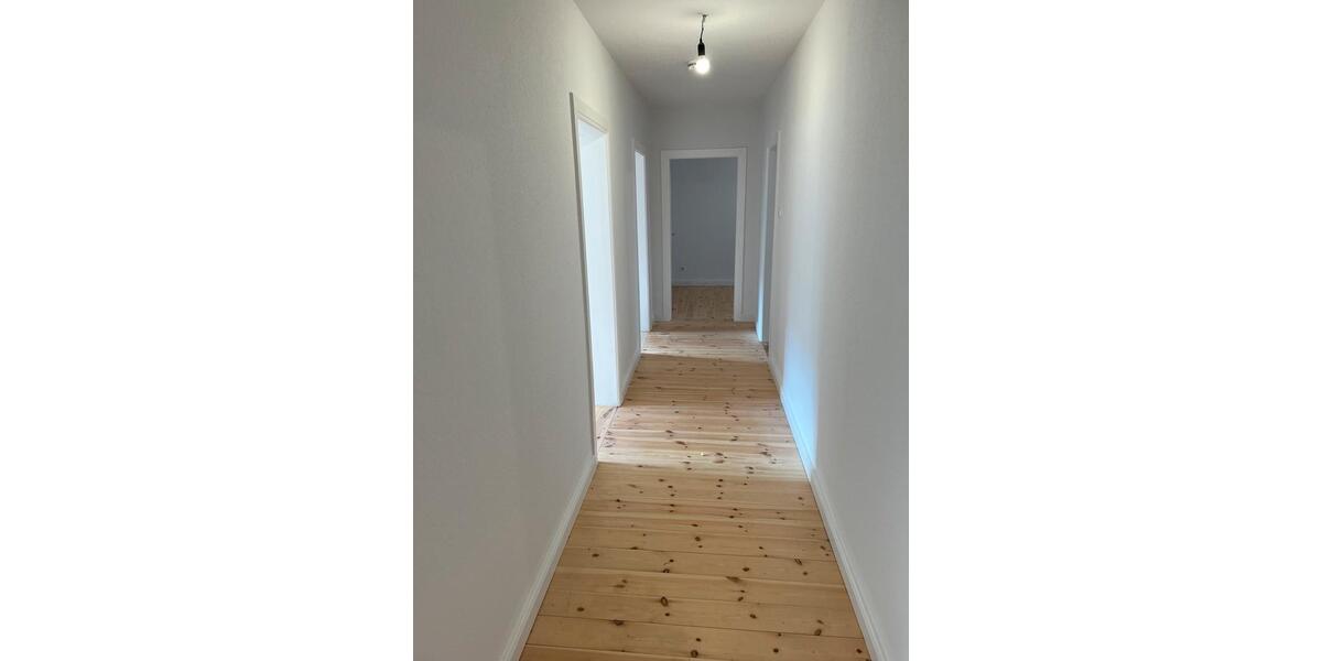 Etagenwohnung Kiel Neumühlen-Dietrichsdorf - 4 Zimmer, 82 m&sup2;, 763&euro; | Angebot:26238999