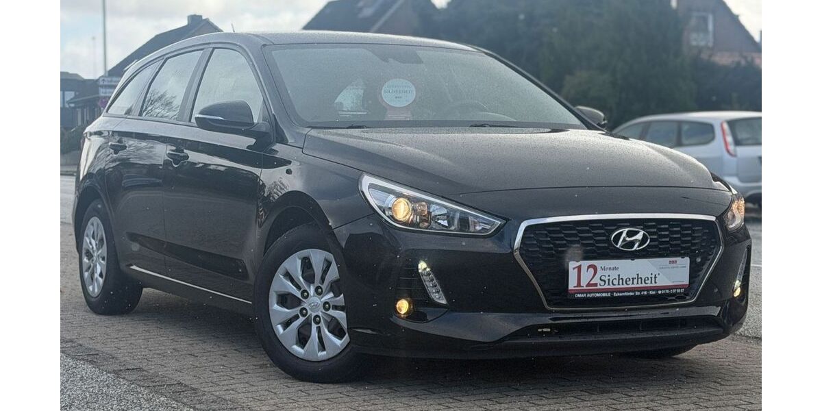 Hyundai i30 81.000 km 10.499 &euro; Kiel OT Suchsdorf 24107