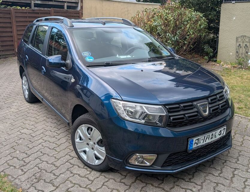 Dacia Logan 85.000 km 10.900 € Neumünster 24539