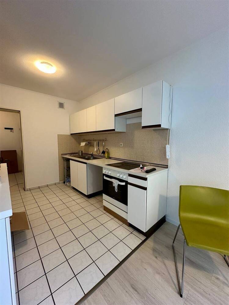Zentrale 2-Zimmer-Whg. mit Balkon u. Stellplatz Adalbertstr. Kiel-Wik