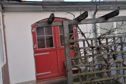 Wohnung Kiel Gaarden-Ost - 3 Zimmer, 125 m&sup2;, 1.250&euro; | Angebot:26094424