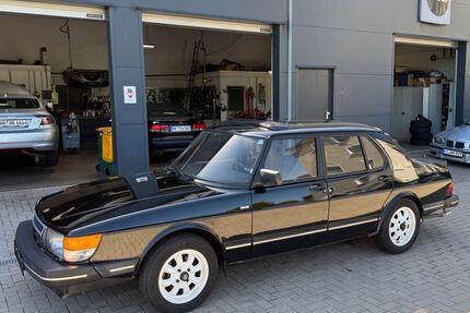 Saab 900 87.900 km 14.999 &euro; Kiel 24116