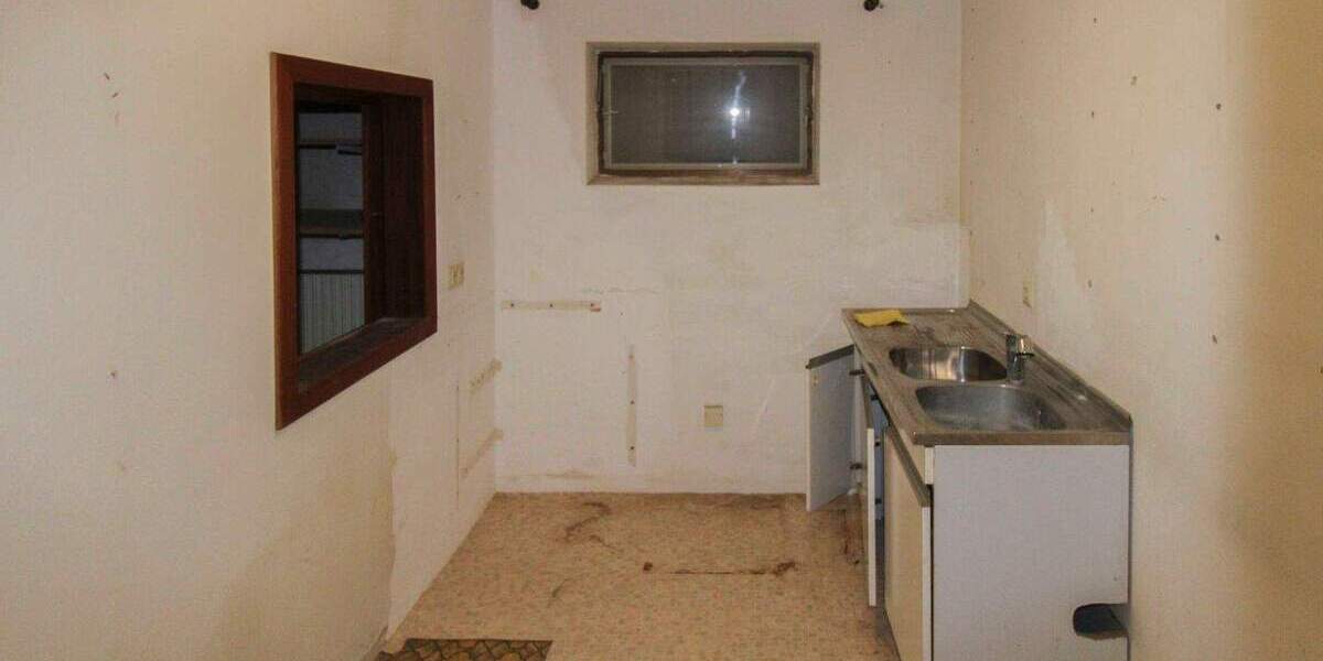 Einfamilienhaus mit Vollkeller und Sauna in Altenholz-Klausdorf - renovierungsbedürftig 4 zimmer