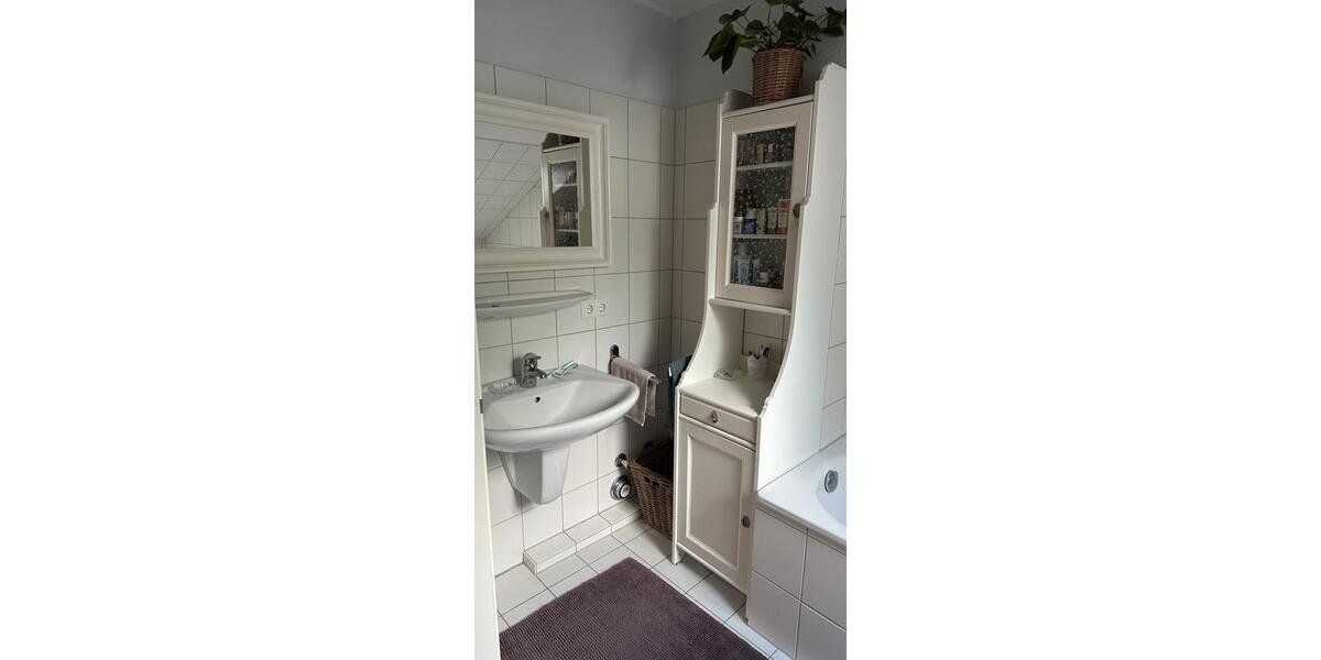 Dachgeschoßwohnung Kiel Wik - 2 Zimmer, 67 m&sup2;, 375.000&euro; | Angebot:26833040