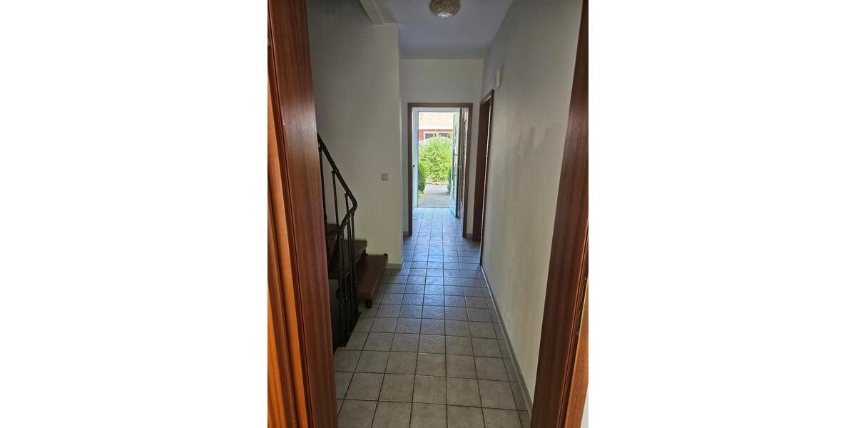 Reihenhaus Bordesholm - 6 Zimmer, 127 m&sup2;, 329.000&euro; | Angebot:26490959
