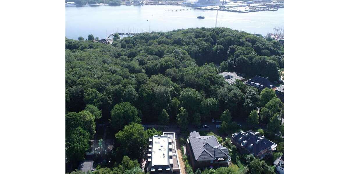 Etagenwohnung Kiel Blücherplatz - 4 Zimmer, 171 m&sup2;, 4.335&euro; | Angebot:23324170