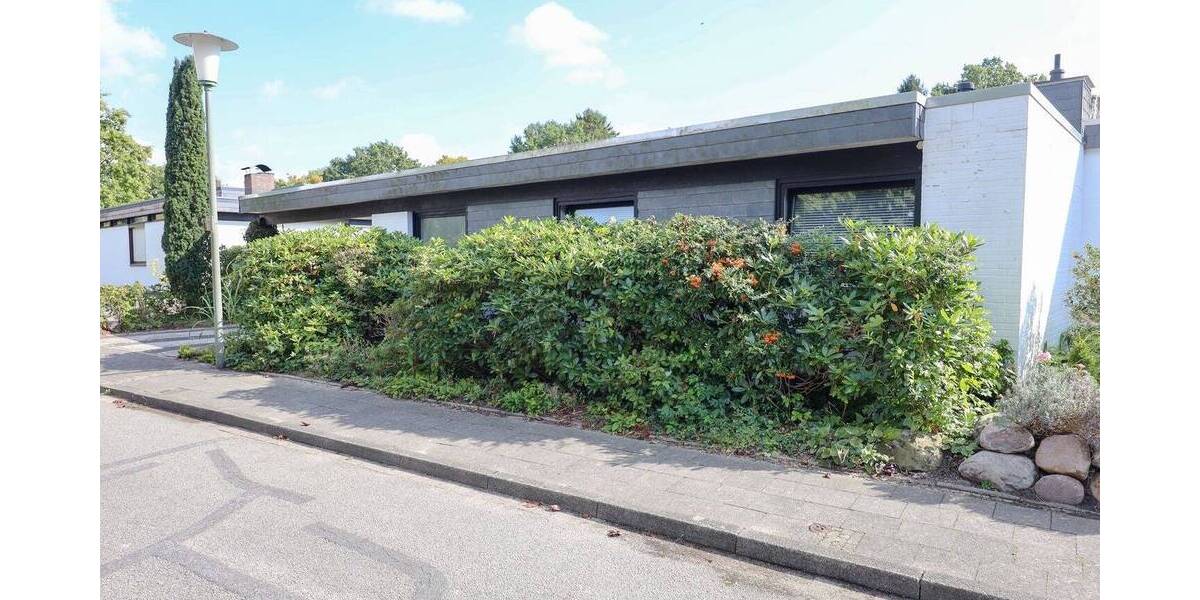 Bungalow Neumünster Gartenstadt - 4 Zimmer, 120 m&sup2;, 449.000&euro; | Angebot:25845603