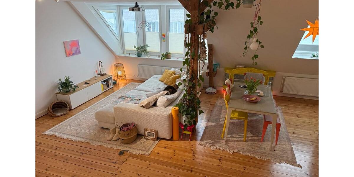 Maisonettenwohnung Kiel Wik - 5 Zimmer, 152 m&sup2;, 1.800&euro; | Angebot:26049707